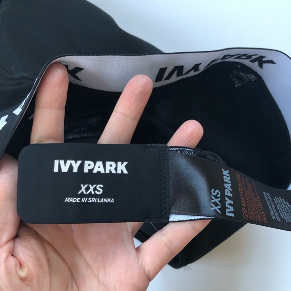 NWT IVY PARK Racerback logo sport bra Black - Picture 9 of 10